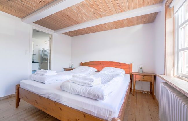 Lovely 4 Bedroom House In Vestmanna - Photo 6