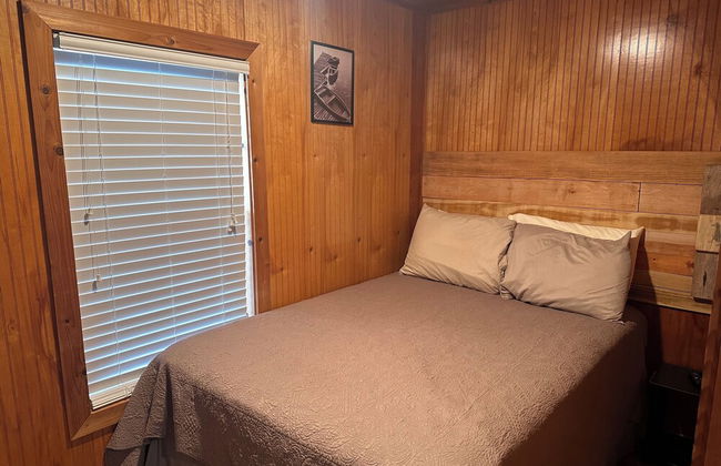 Red Leaf Cottages - Photo 5