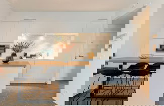 Foto 1 - Modern and Stylish Apartment With Terrace