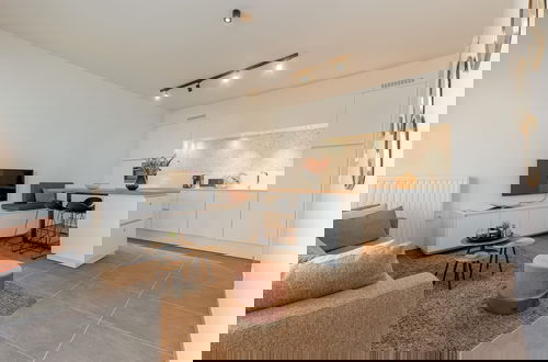 Foto 13 - Modern and Stylish Apartment With Terrace