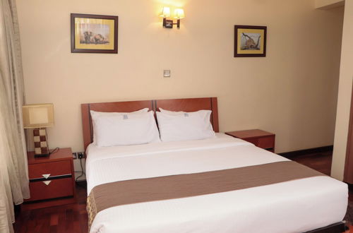 Photo 9 - GemSuites State House