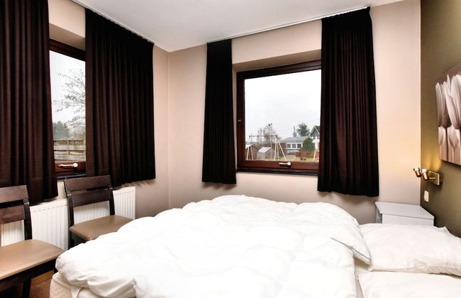 Unique Holiday Home with Pool near Park & Ski Area - Foto 2