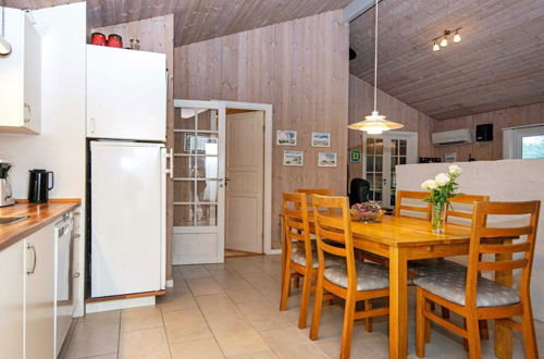 Photo 19 - 8 Person Holiday Home in Oksbol