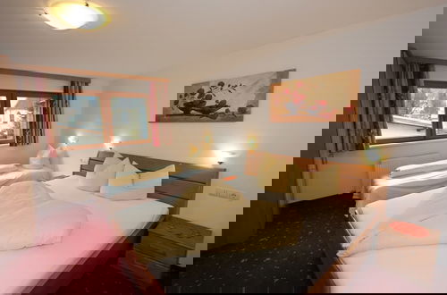 Foto 19 - Spacious Apartment in Uderns Near Ski Area