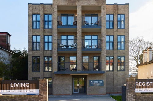 Photo 34 - The Wembley Park Retreat - Modern 2bdr Flat With Balcony