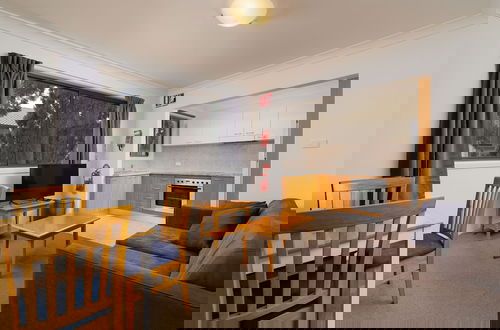 Foto 7 - Hornsby Furnished Apartments