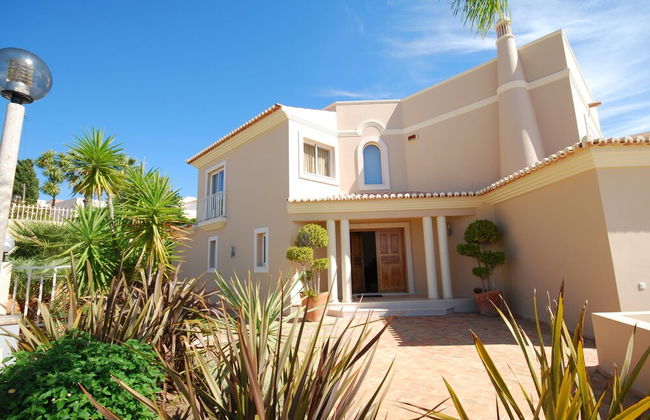 Lavish Villa With Private Swimming Pool - Foto 20