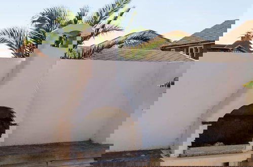 Foto 70 - Newly Refurbished Seaside Escape - 5 Mins to Beach