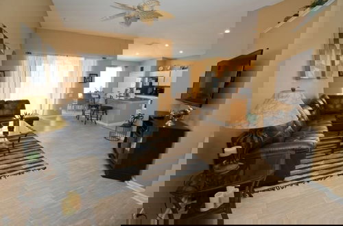 Foto 1 - Luxury Villa W/ Private Pool And Great Game Room 4 Bedroom Villa by RedAwning