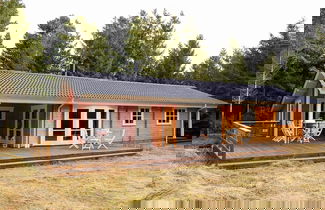 Foto 1 - 6 Person Holiday Home in Norre Nebel