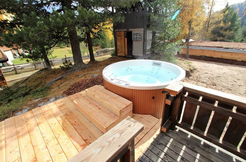 Photo 6 - Sunlit Cabin with Hot Tub in Turracherhohe