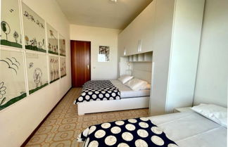 Photo 2 - Gorgeous Seaview Apartment - Beahost Rentals
