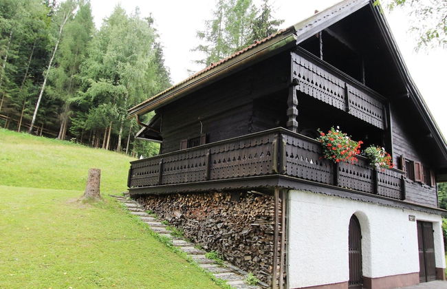 Quiet Holiday Home Near ski Resort - Photo 13
