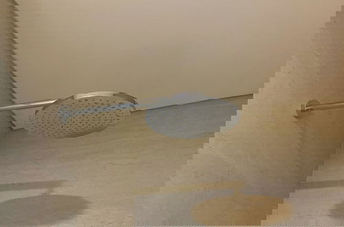 Foto 9 - Great Location and Homey Studio Gold Coast Apartment near PIK