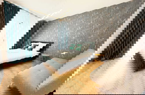 Photo 5 - Smart Concept Living Plaza