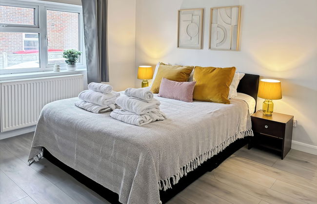 Cozy Hideaway With Hot Tub & Sauna Sleeps 7 - Foto 30