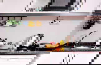 Photo 51 - TAKS-INN Suites