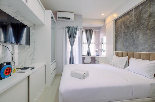 Foto 2 - Best Deal And Comfortable Studio At Transpark Cibubur Apartment Near Mall