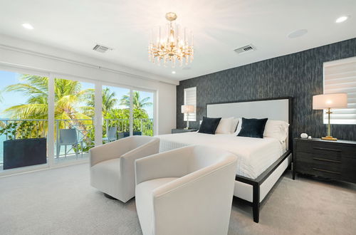 Photo 15 - Luxury Cayman Villas