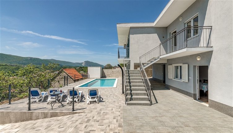 Photo 1 - Vacation House With the Pool, Near River Cetina