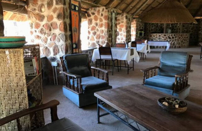 Bungalow 3 on This World Renowned Eco Site 40 Minutes From Vic Falls Fully Catered Stay - 1987 - Foto 17