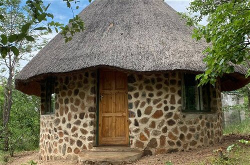 Photo 12 - Charming Bush Chalet 4 on This World Renowned Eco Site 40 Minutes From Vic Falls Fully Catered Stay - 1984