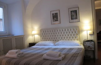 Photo 3 - Aurora in Roma With 2 Bedrooms and 1 Bathrooms