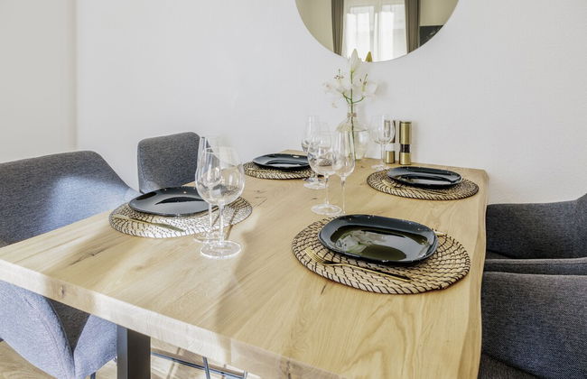 St. Georgen-Strasse Studios by VISIMO - Design. City. Nature - Foto 49