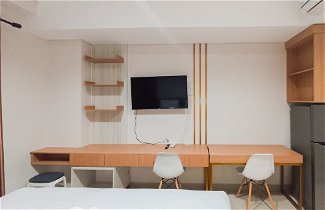 Photo 3 - Homey Studio At Patraland Amarta Apartment