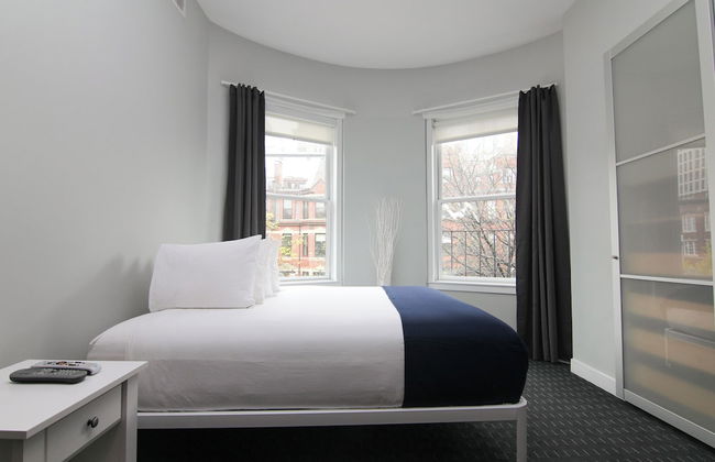 Maverick Suites at 245 Newbury St - Foto 19