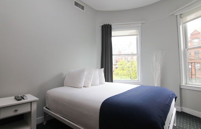 Maverick Suites at 245 Newbury St - Foto 20