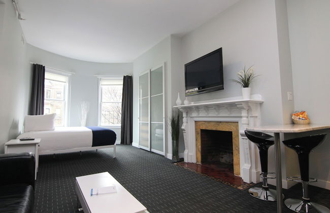 Maverick Suites at 245 Newbury St - Foto 18