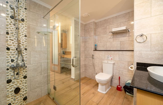 Royale Suites by Arc Royale Luxury Apts - Foto 17