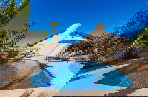 Foto 41 - Modern Family Retreat - Pool Spa Firepit Putt Grn