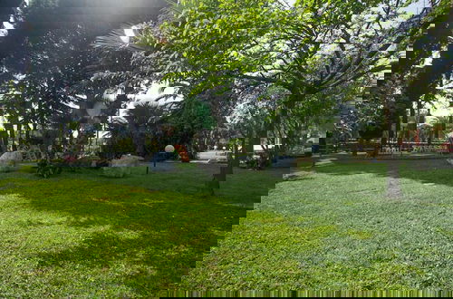 Foto 18 - Apartment in Loano With Garden