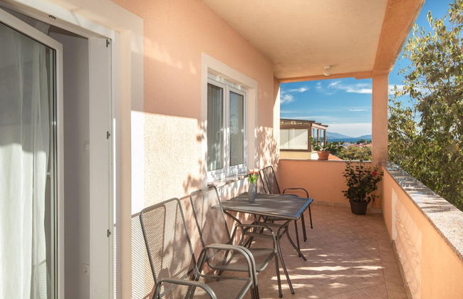 Scenic Elegant Apartments Krk With Balcony and Pool - Foto 34