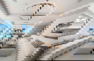 Foto 2 - Luxury 4-bedroom Oceanfront Oasis
