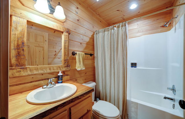 Mountain Haven in the Woods - Photo 21