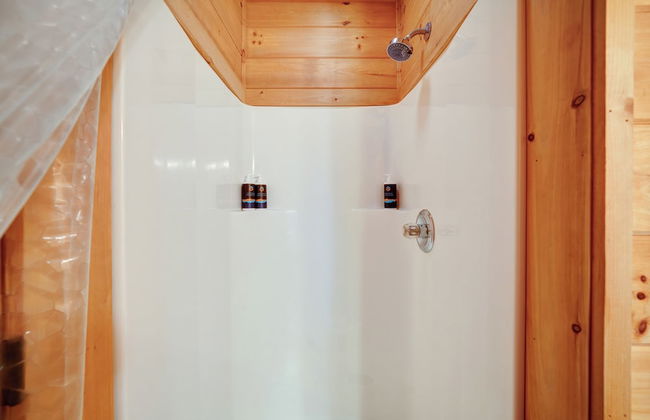 Mountain Haven in the Woods - Photo 20
