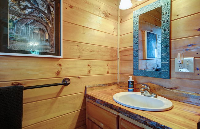 Mountain Haven in the Woods - Photo 22