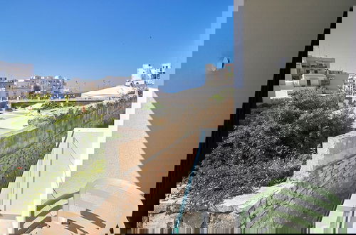 Photo 44 - White Coast