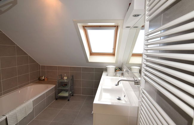 Apartment in a Central Location - Photo 17