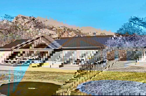 Foto 29 - 10 Person Holiday Home in Lindesnes
