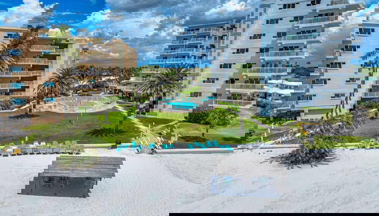 Foto 1 - Jamaica Royale Beach View Tower by Beachside Management