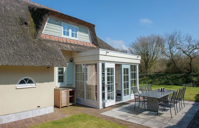 Thatched Villa With Wifi, sea at 1 km in Cosy Domburg - Foto 1