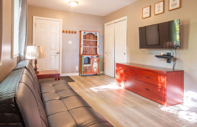 Lakepoint Cottage Resort - Photo 63