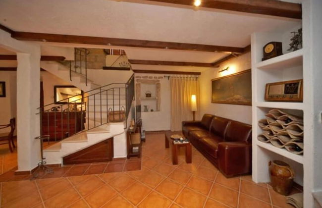 House Rilovic - Two Bedroom House With Swimming Pool and Jacuzzi - Photo 23