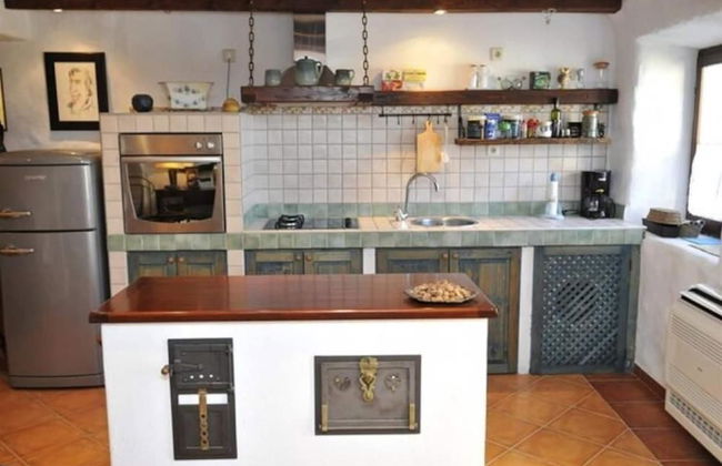 House Rilovic - Two Bedroom House With Swimming Pool and Jacuzzi - Photo 6