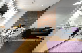 Photo 1 - Modern Duplex Close to City Centre Old Trafford