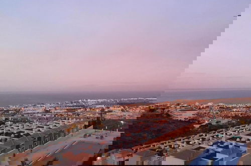 Foto 5 - Enjoy Sunsets at Fully Equipped 2BR Oceanside View